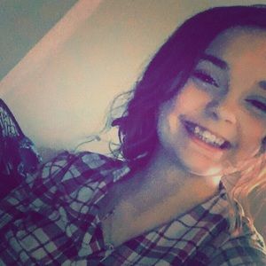 Meet your Posher, Destiny